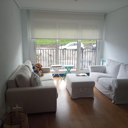 Duplex En Комилас Екстериор снимка